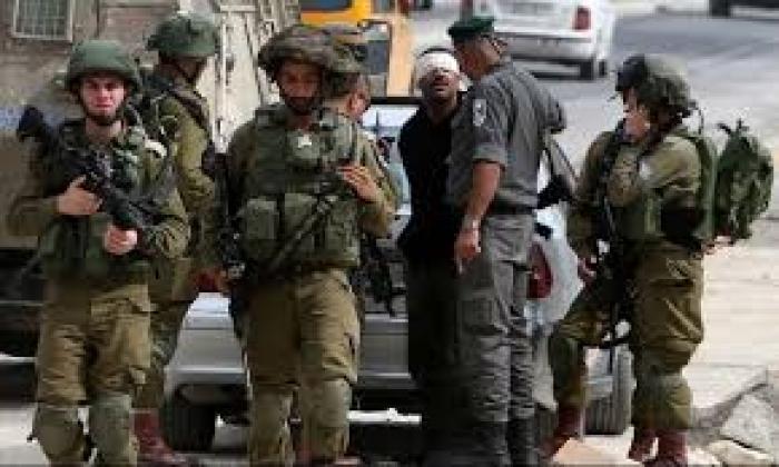 قوات الإحتلال تعتقل 15 مواطناً بالضفة المحتلة