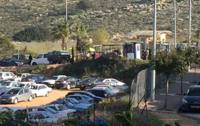 عملية طعن في مستوطنة أرئيل بعد إصابة مستوطنين وإستشهاد المنفذ