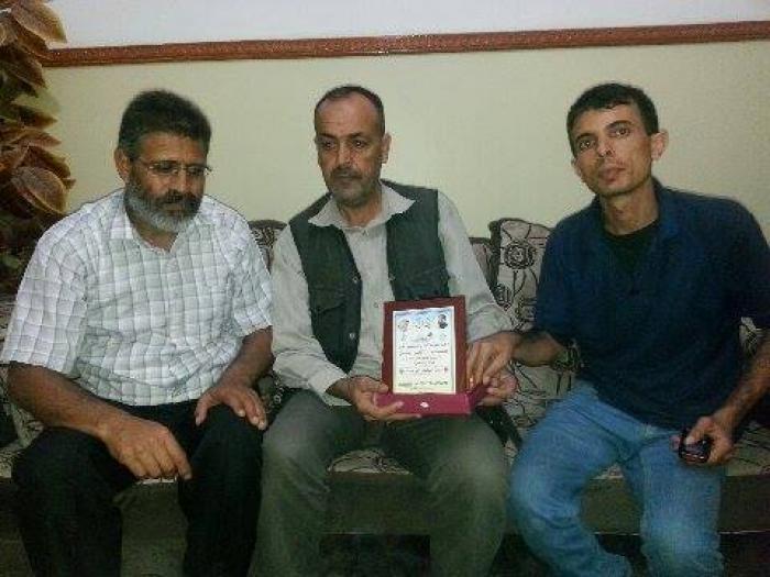 12179710_899425063459726_364918751_n