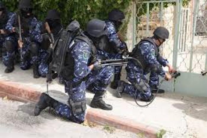 الأمن الفلسطيني