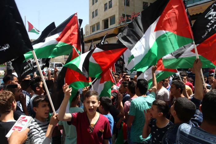 (14) طفلا شهيدا منذ بداية العام .... و300 طفل ما زالوا في المعتقلات الصهيونية