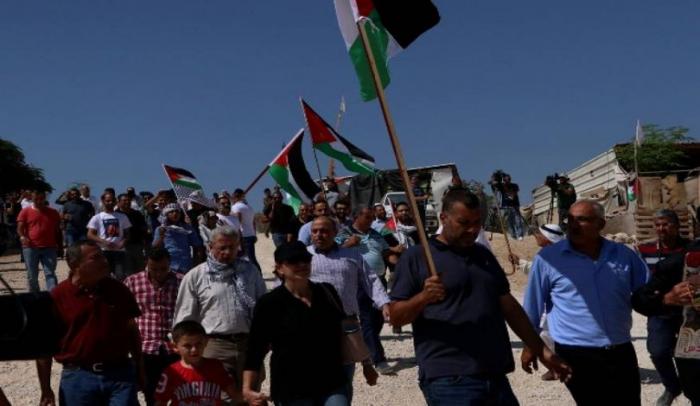 مسيرة في الخان الاحمر تنديدا بقرار هدم وتهجير القرية