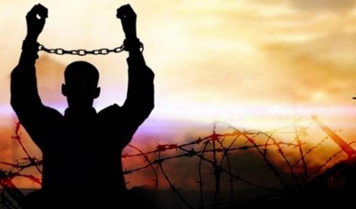 6 أسرى يواصلون معركة الأمعاء الخاوية فى سجون العدو الصهيونى