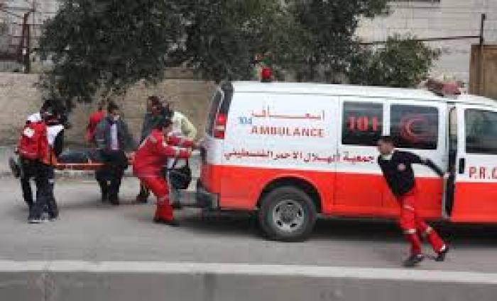 مستوطن يدهس طفلة بمنطقة جبل جالس جنوب الخليل ويلوذ بالفرار