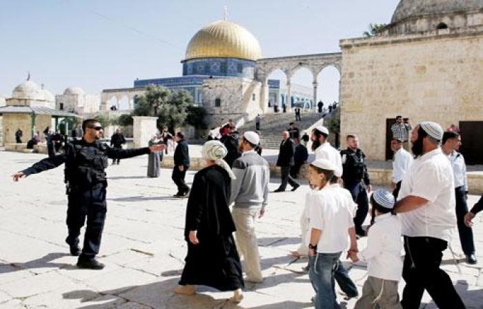في ذكرى احتلال القدس: دعوات لاقتحام الأقصى وإقامة صلوات تلمودية فيه غدا وبعد غد