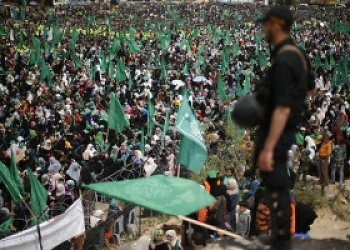مصادر: اتصالات تجريها حماس لتشكيل لجنة عليا لإدارة شؤون غزة