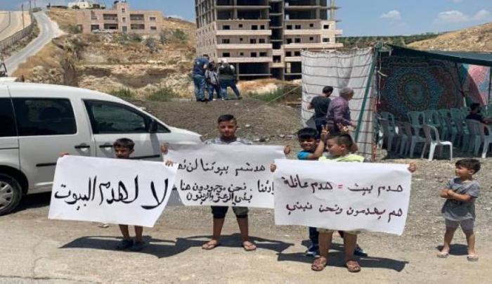 مسؤولون أمميون يدعون إلى وقف قرارات الهدم في صور باهر بالقدس المحتلة