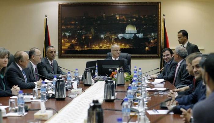 الحكومة تحذّر من تبعات العدوان الصهيوني المتواصل ضد الأقصى والمصلين