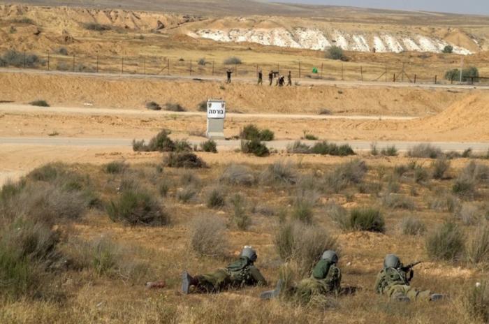 بالصور : موقع صهيونى : تدريبات لوحدات خاصة تحاكي مواجهة المظاهرات على حدود القطاع