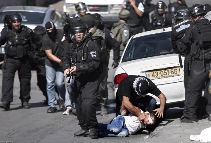 قوات الاحتلال تعتقل 2441 فلسطينيا منذ بداية الاحداث