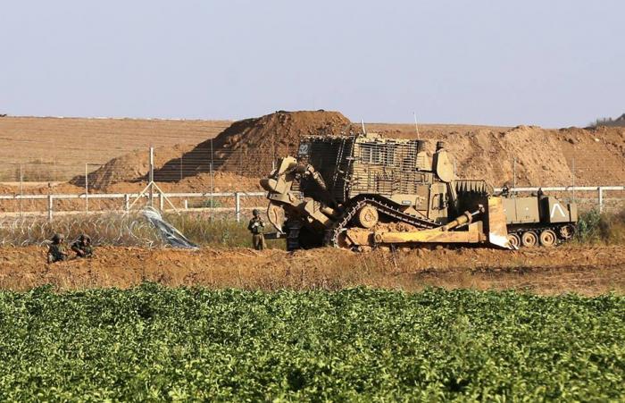 نيران الإحتلال تجاه المزارعين شرقي خانيونس