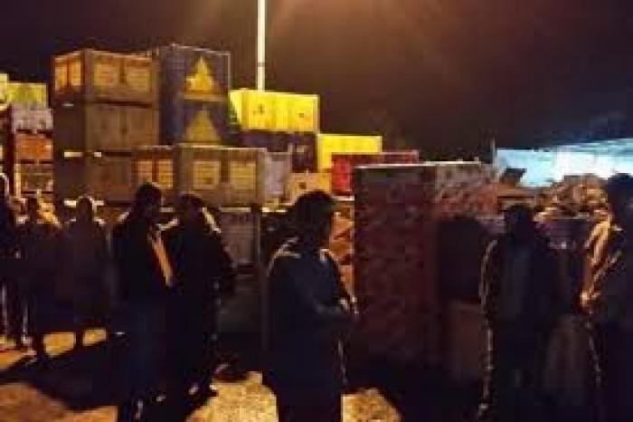 الإحتلال يهدم ستة محلات تجارية في حسبة بيتا
