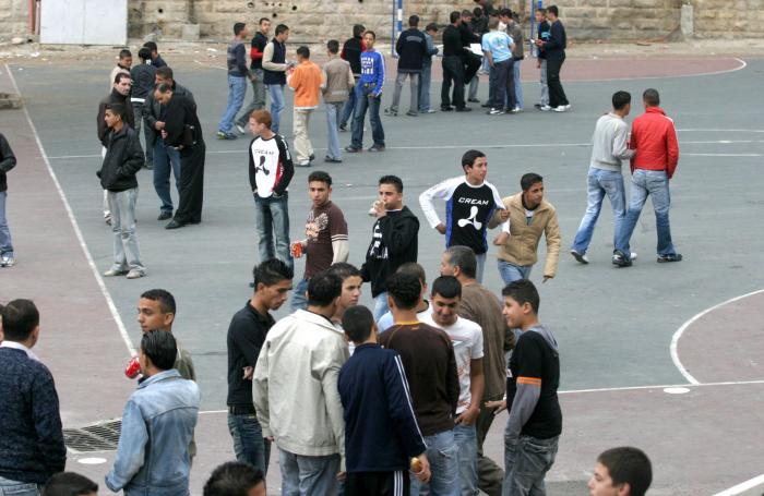 الاحتلال يفتش طلاب مدارس القدس القديمة والأقصى