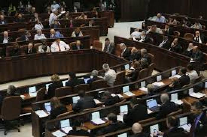 الكنيست توافق على "قانون" اقتطاع مخصصات الشهداء والأسرى