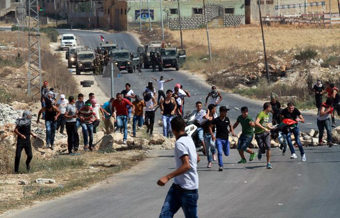 16 إصابة بالرصاص بينهم خطيرة خلال مواجهات الضفة المحتلة